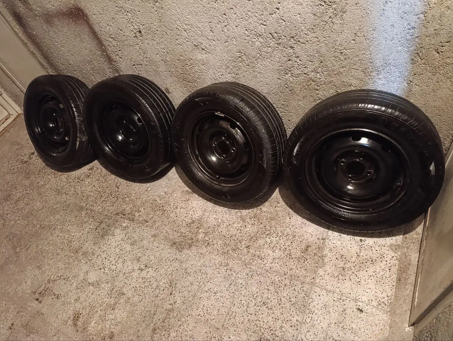 رینگ و لاستیک بارز ۲۰۵ ۱۴|قطعات یدکی و لوازم جانبی|تبریز, |دیوار