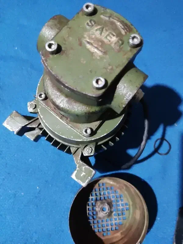 دینام و پمپ آب اصلی|ابزارآلات|مهاباد (آذربایجان غربی), |دیوار