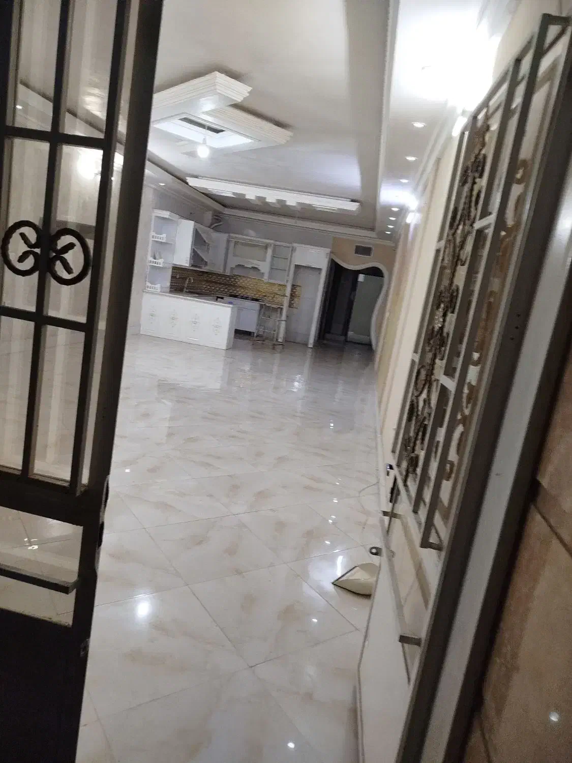 خانه|اجارهٔ خانه و ویلا|نیشابور, گنبد سبز|دیوار