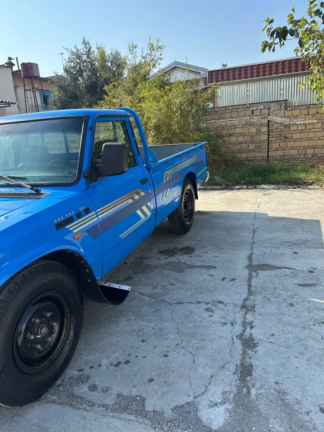 نیسان دیزل|خودرو سواری و وانت|بندر ترکمن, |دیوار