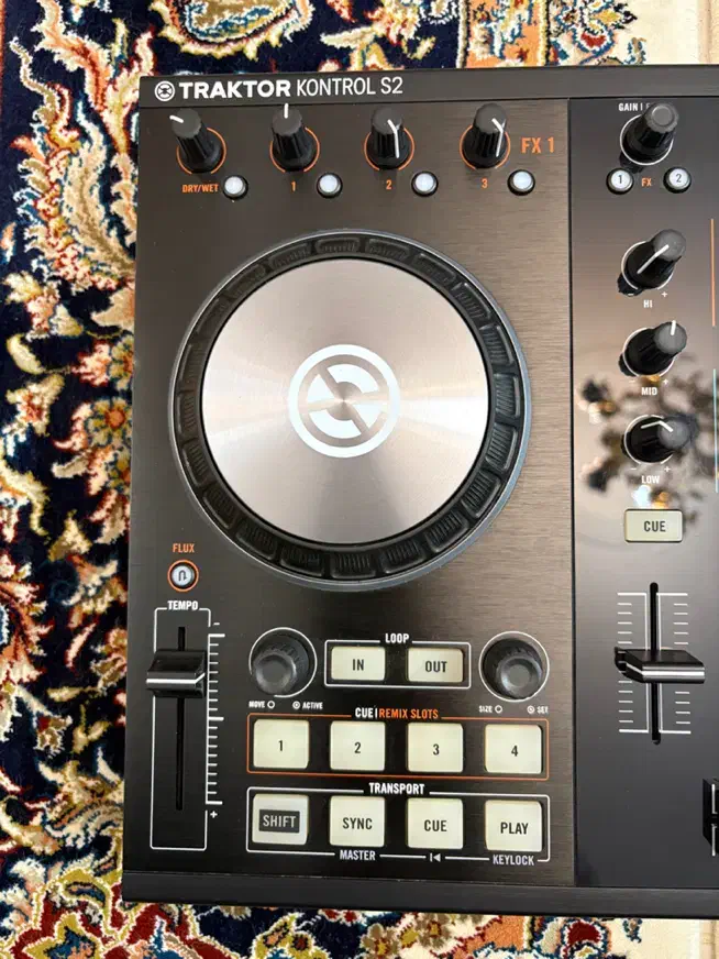 دستگاه dj ترکتور s2|آلات موسیقی|تهران, امیریه|دیوار