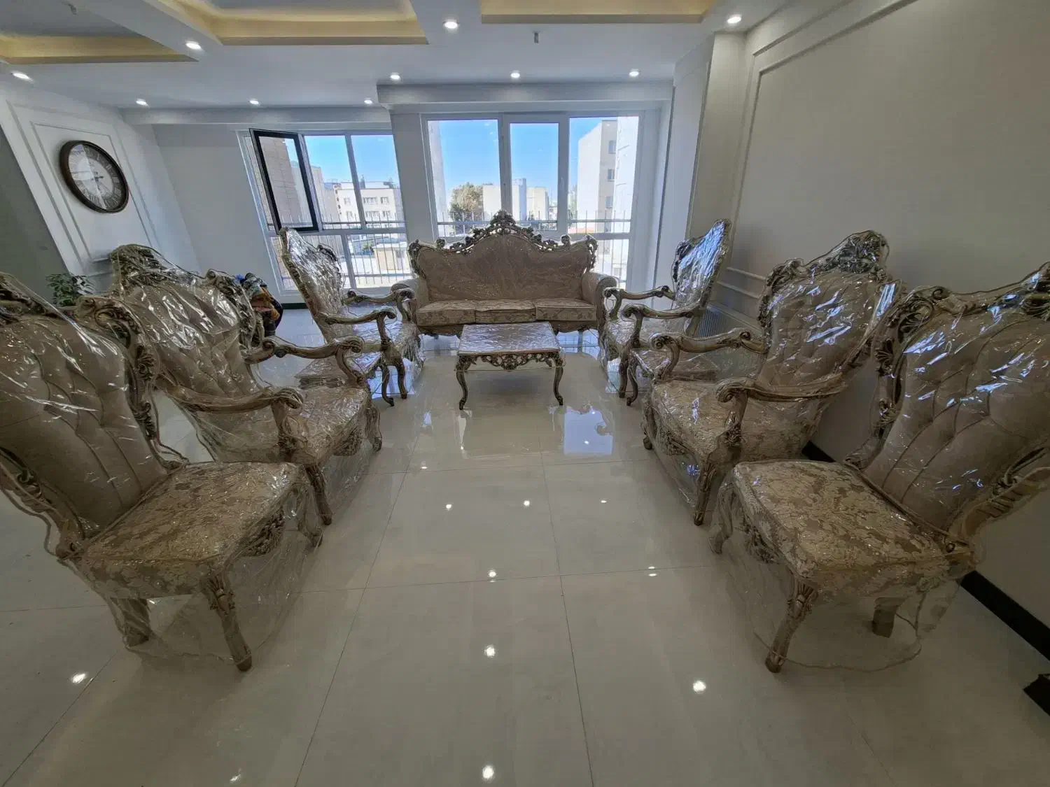 مبل 9نفره سلطنتی درحد|مبلمان خانگی و میز عسلی|همدان, |دیوار