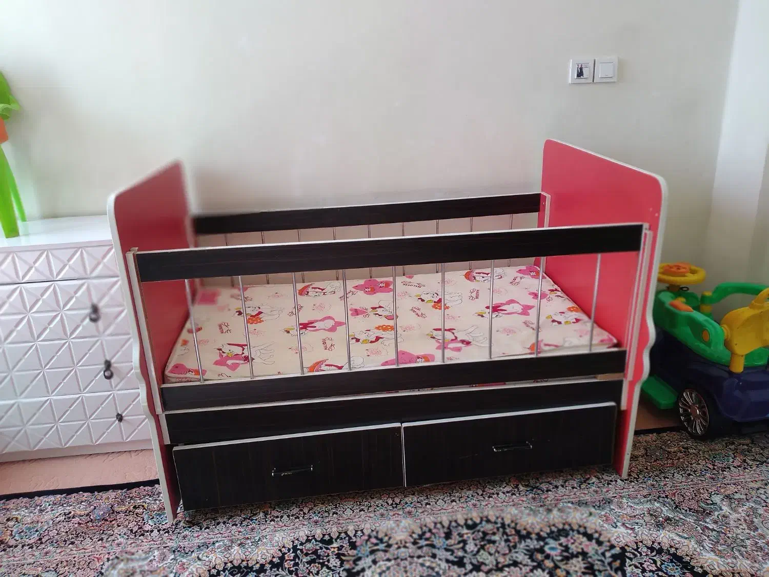 تخت کودک|تخت و سرویس خواب|کرمانشاه, |دیوار