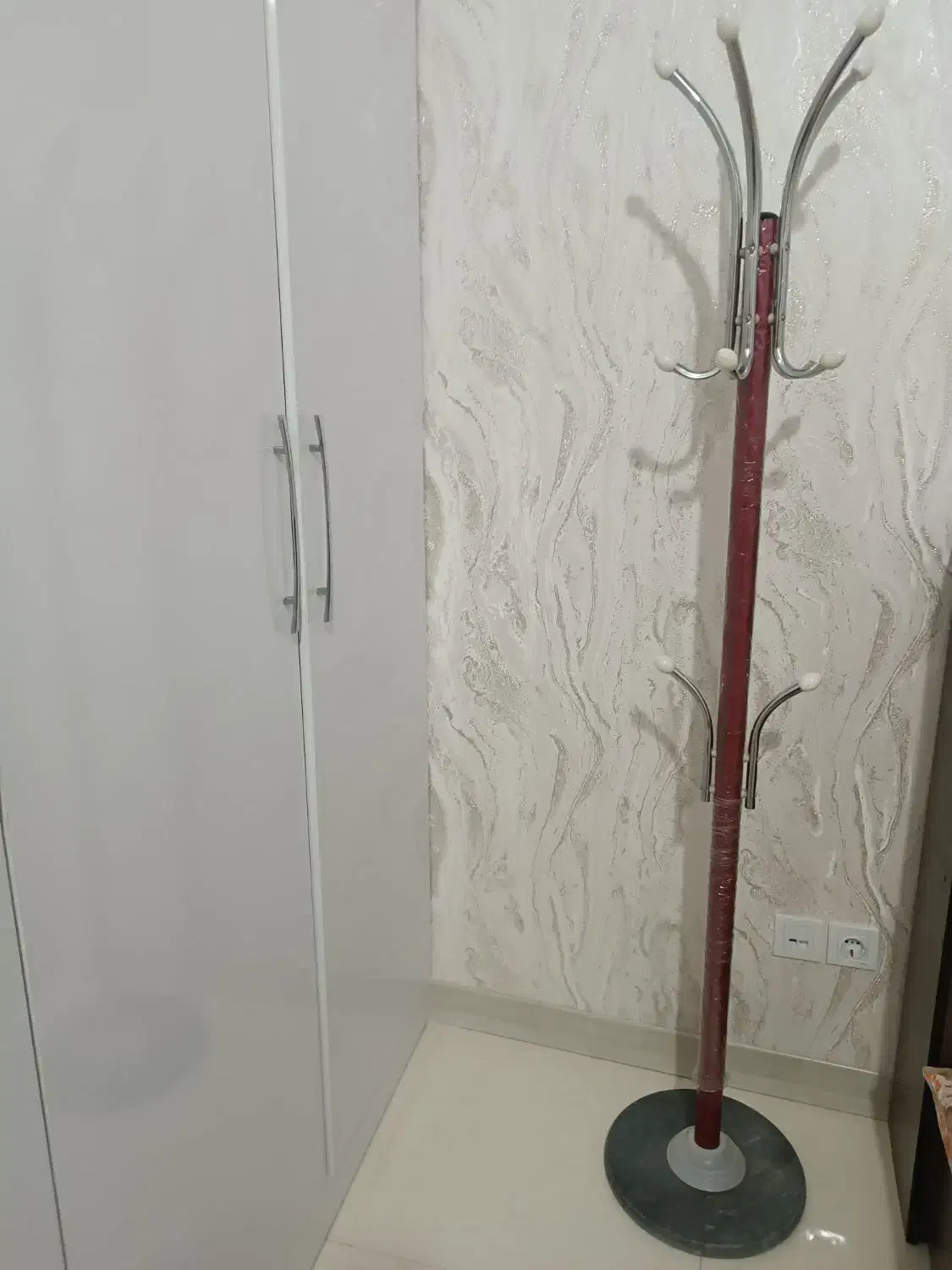 چوب لباسی ایستاده|بندرخت و رختآویز|اسلامشهر, مطهری|دیوار