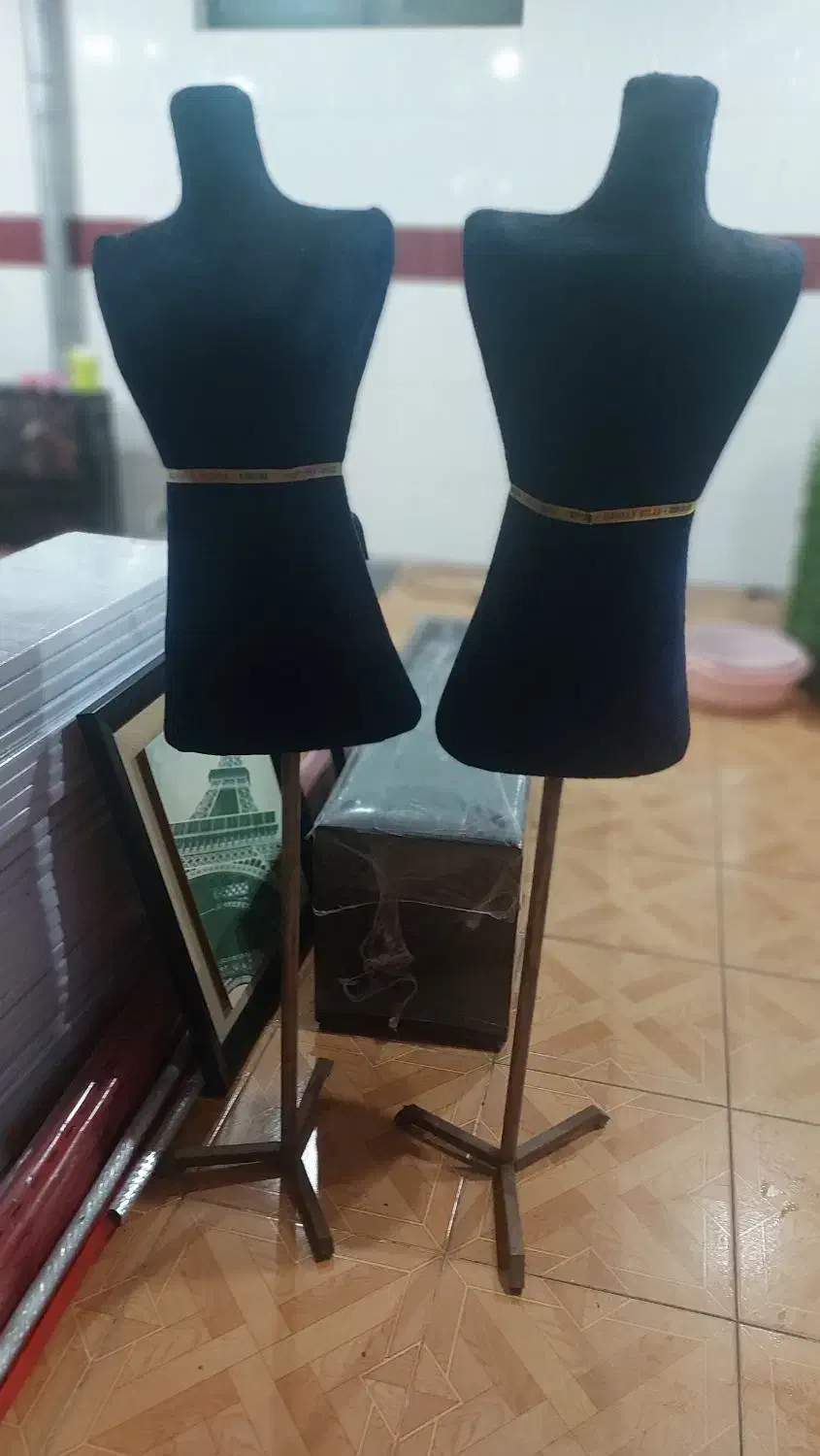 مانکن لباس|لوازم خیاطی و بافتنی|بندر انزلی, لیچارگی حسن رود|دیوار