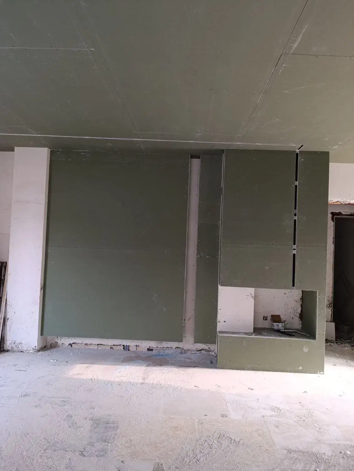 نیاز به یک نیروی جوان|استخدام معماری، عمران و ساختمانی|لنگرود, |دیوار