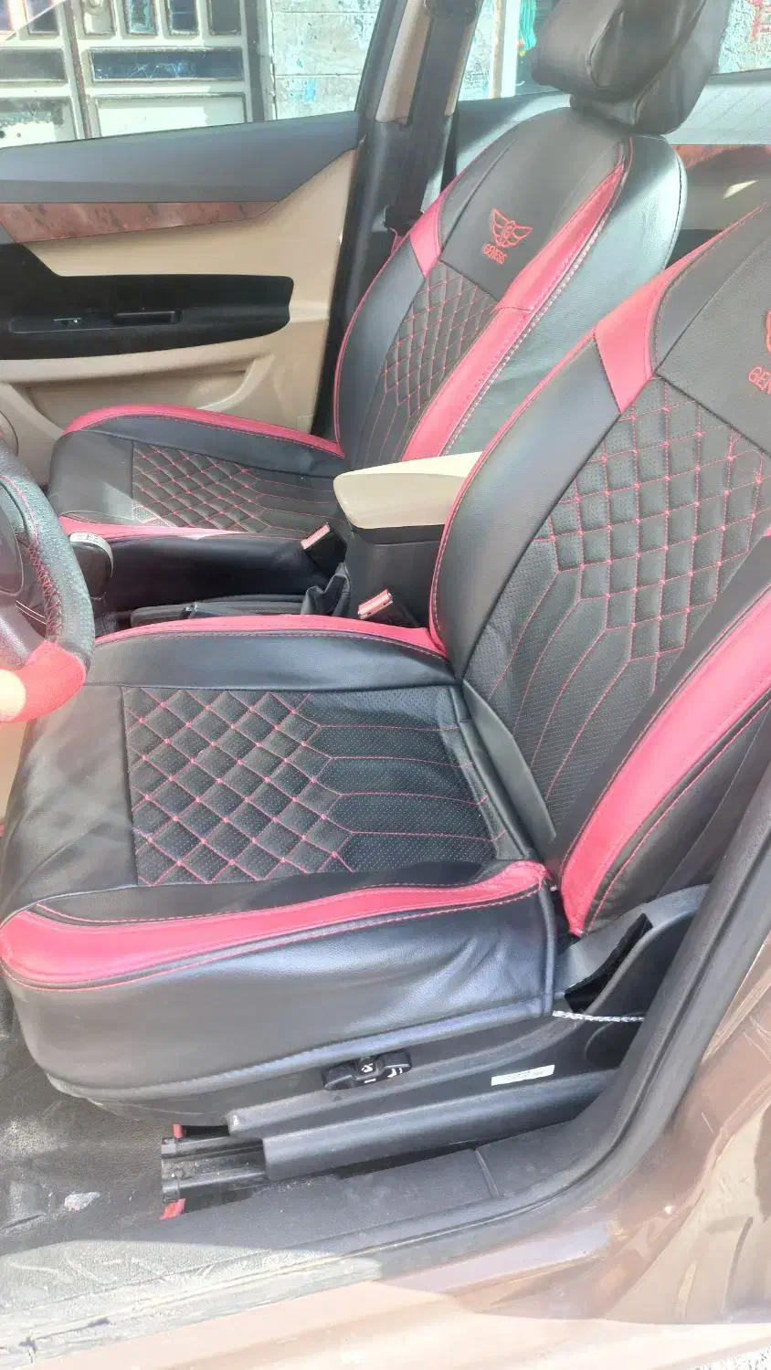 روکش چرمی دنا سالم و در حد نو|قطعات یدکی و لوازم جانبی|رباط‌کریم, رباط‌کریم|دیوار