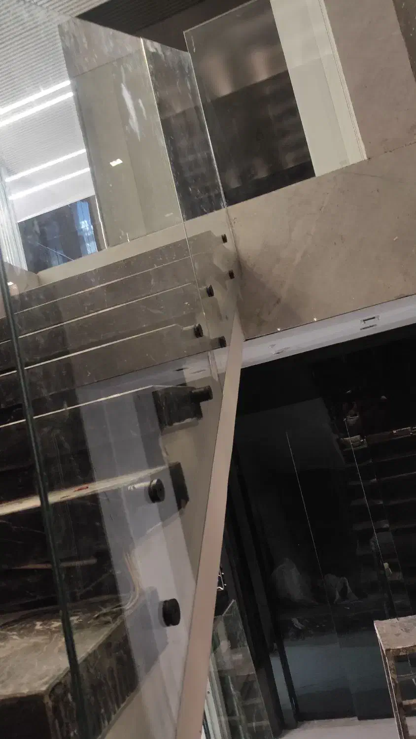 شیشه بری|خدمات پیشه و مهارت|شاهین‌شهر, سعدی شمالی|دیوار