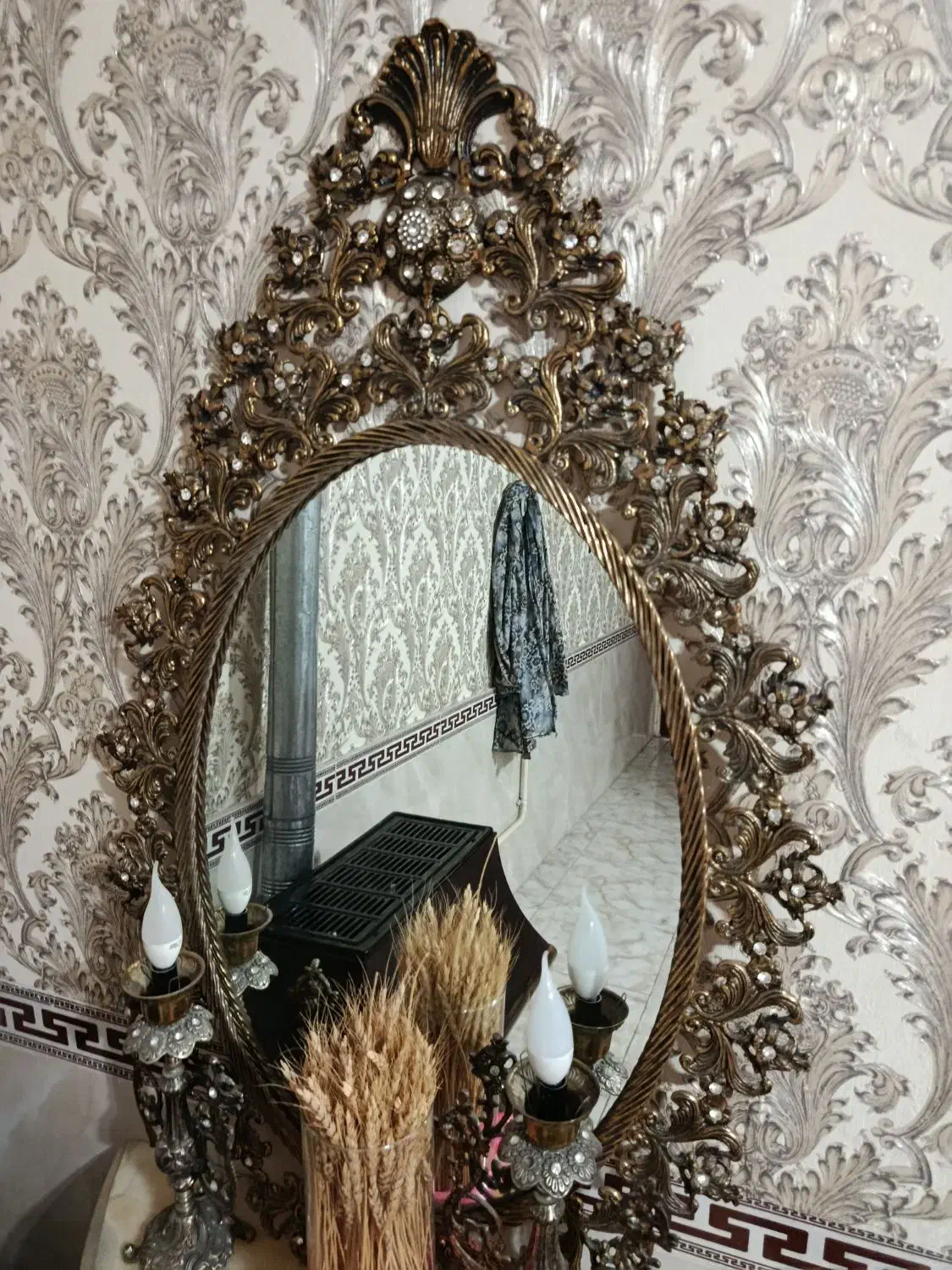 آیینه و شمعدان برنجی|آینه|پاکدشت, شهرک انقلاب|دیوار