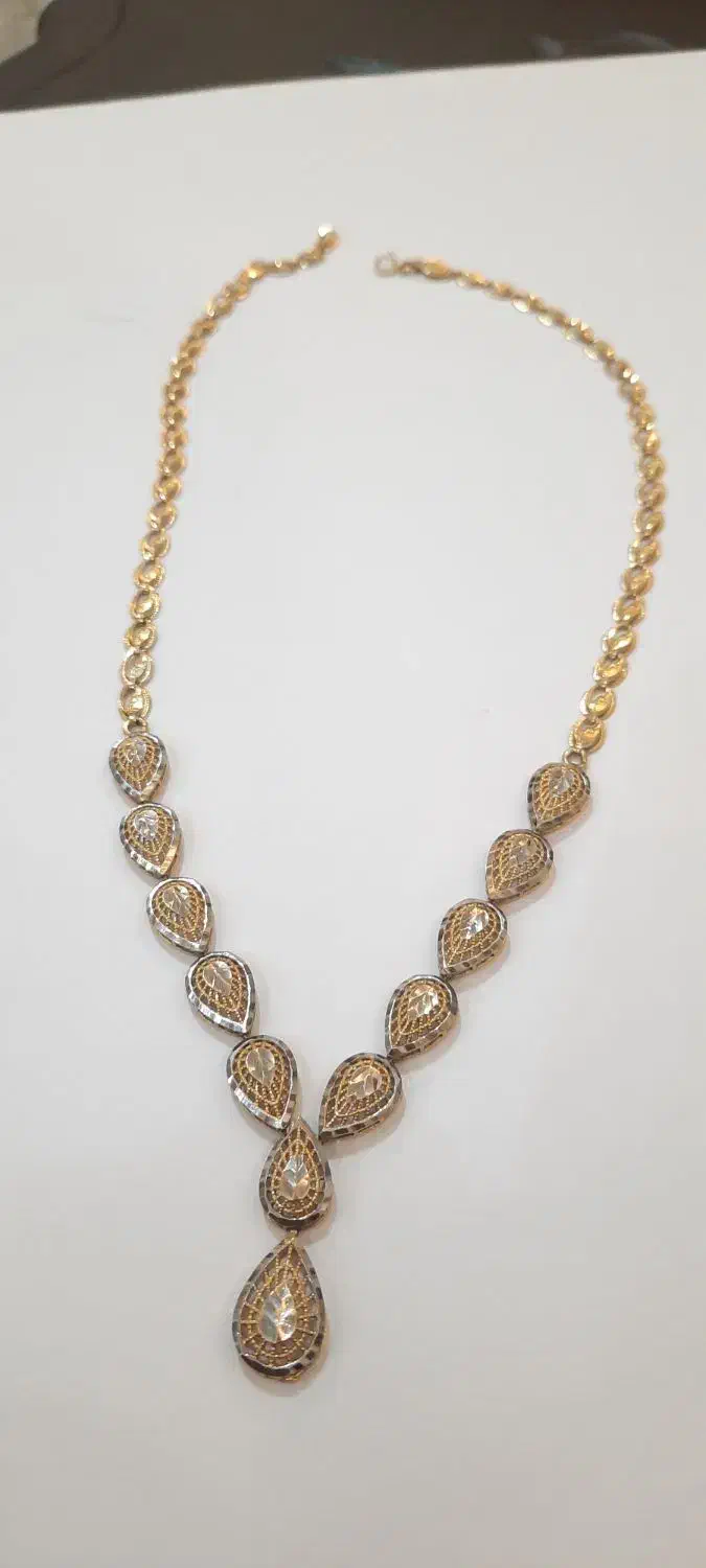 طلا در حد نو دستبند تکپوش گردنی النگو و پلاک|جواهرات|همدان, |دیوار