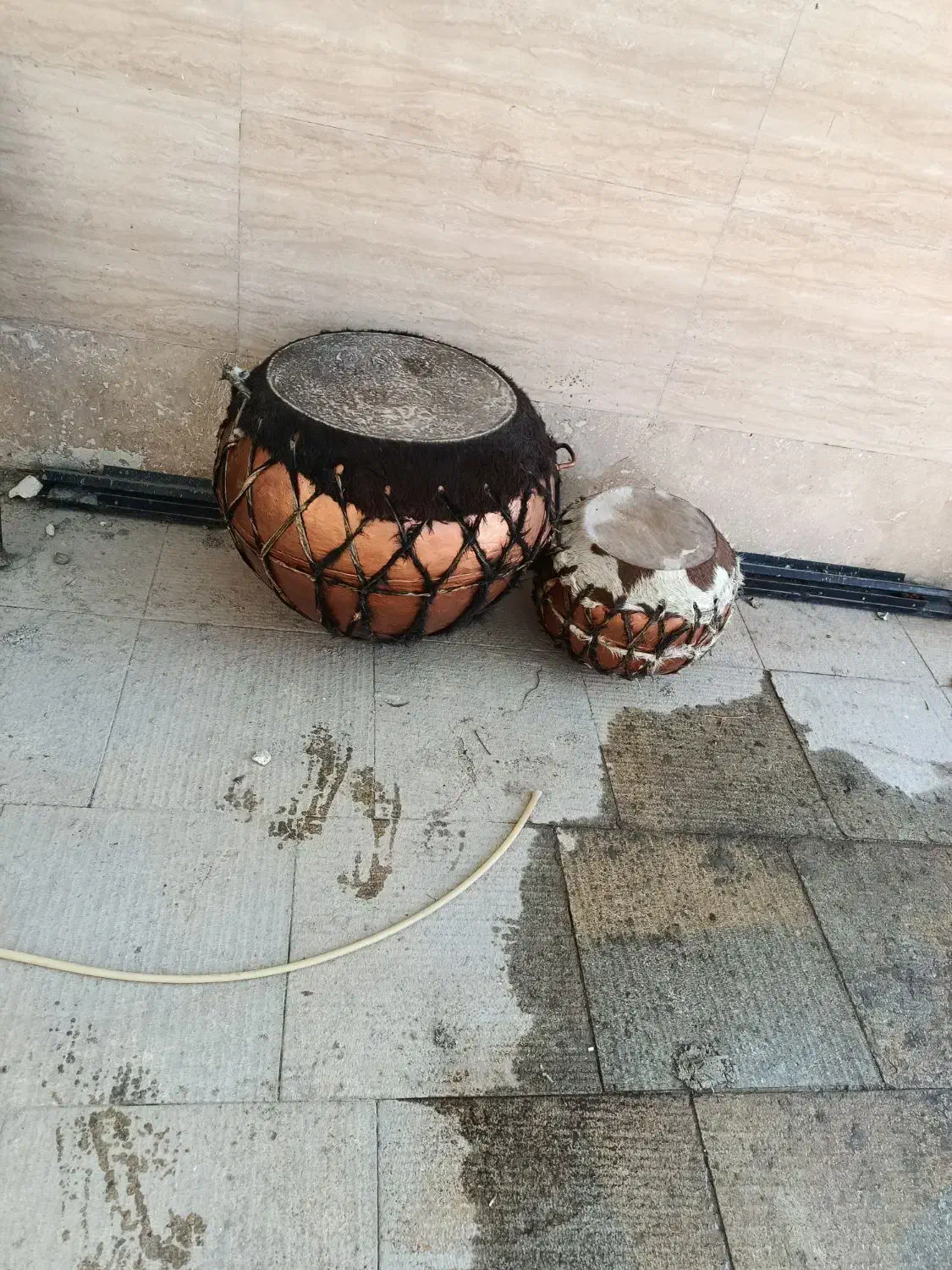 لوازم کرنا ساز نقاره|سازهای بادی|شیراز, شهرک برق|دیوار