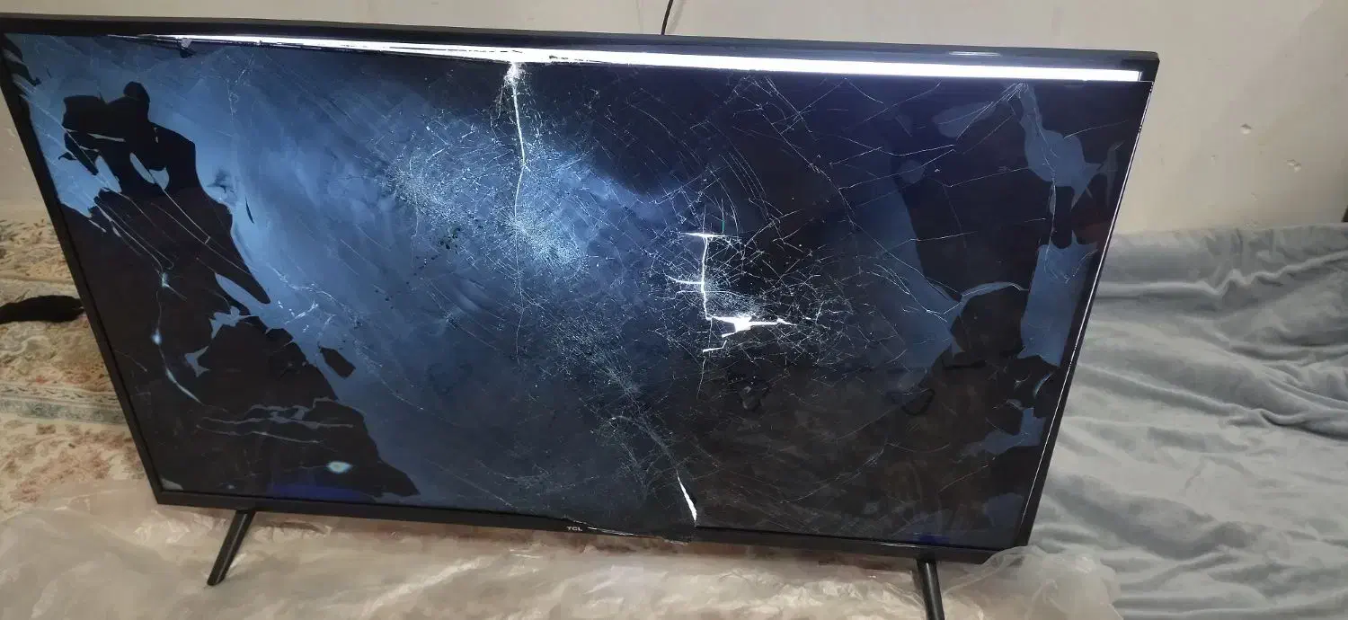 تلوزیون تی سی ال ۴۲ اینج|تلویزیون و پروژکتور|کوهدشت, |دیوار