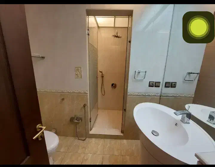 ۲۰۰ متر ، ۳ خواب ، تک واحدی فول ، نور و نقشه