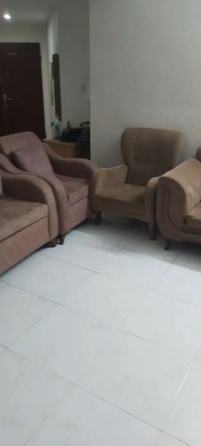 فروش دو دست مبل|مبلمان خانگی و میز عسلی|طبس, |دیوار