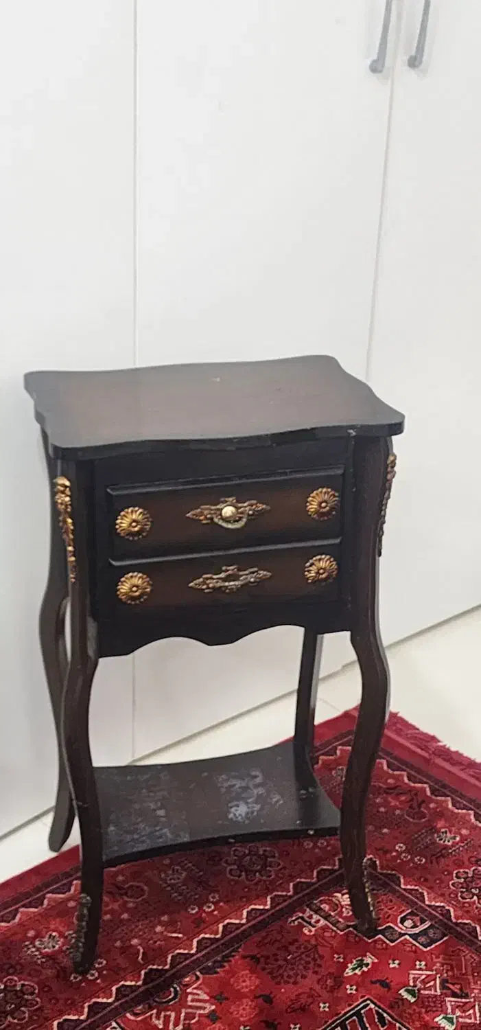 میز تلفن|میز تلفن|گرگان, |دیوار