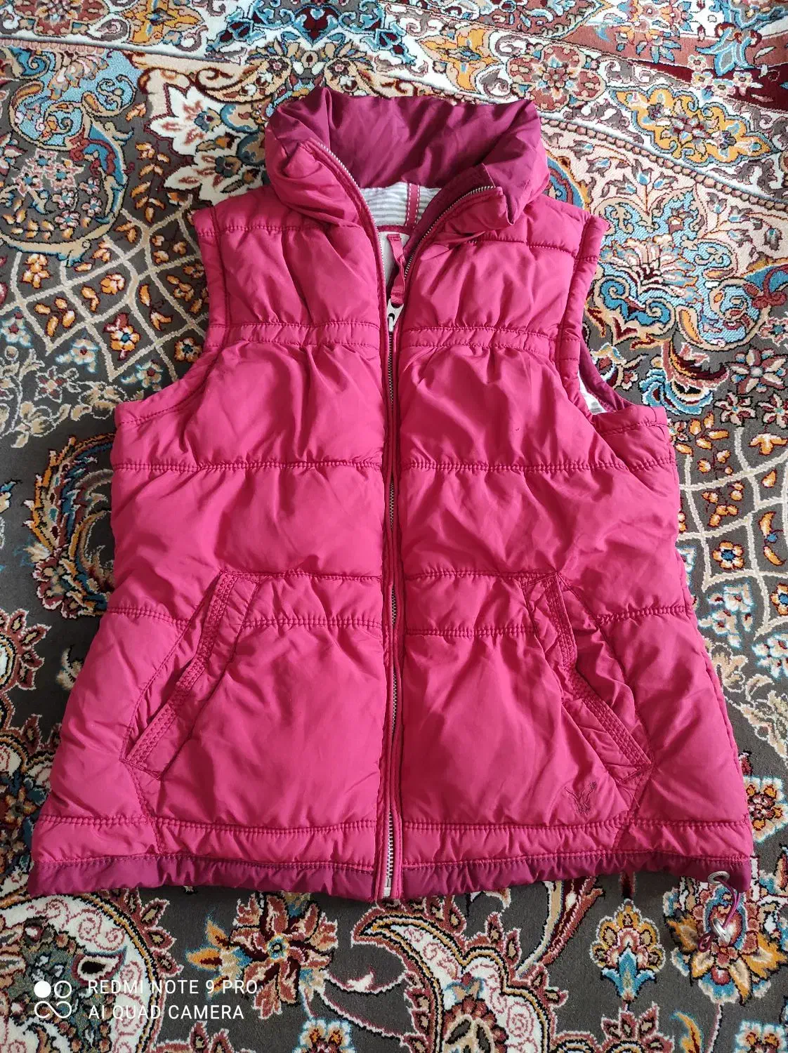 پافر پافر|لباس|گرمی, |دیوار