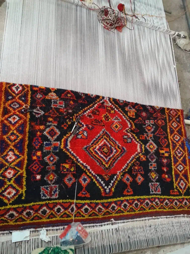 قالی بختیاری|فرش|دماوند, مسکن مهر گیلاوند|دیوار