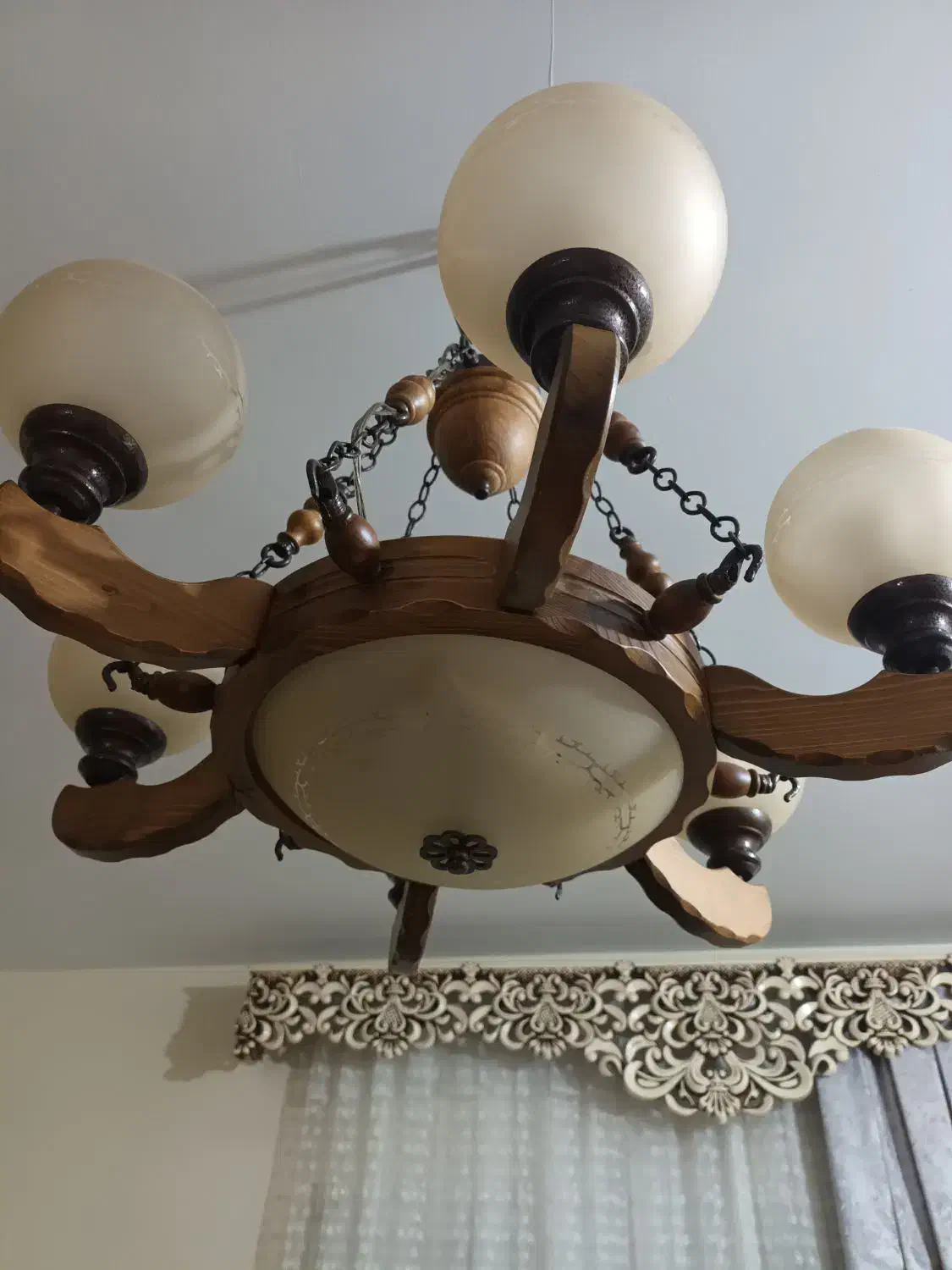 لوستر چوبی زیبا|لوستر و چراغ آویز|گنبد کاووس, |دیوار