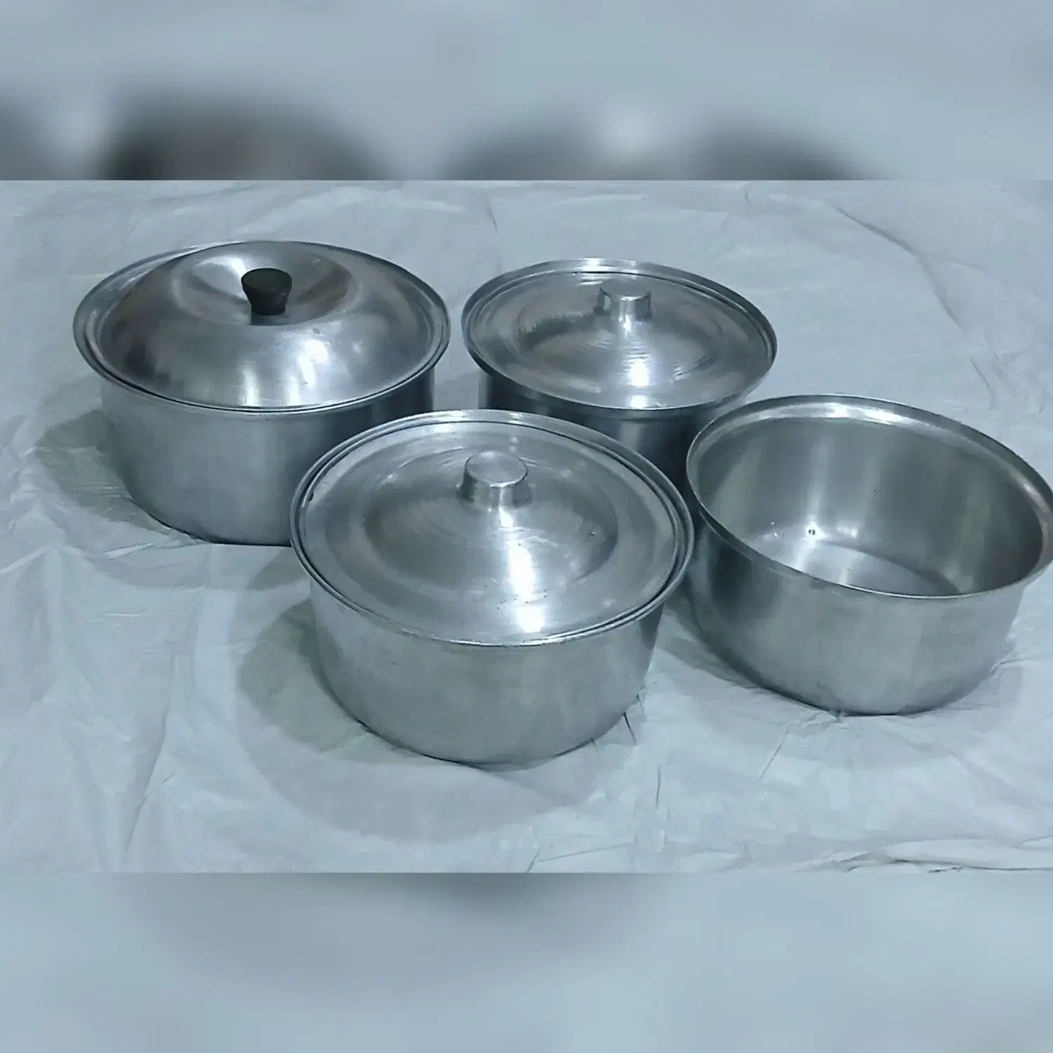 دیگ روحی|ظروف پختوپز|چمران, |دیوار