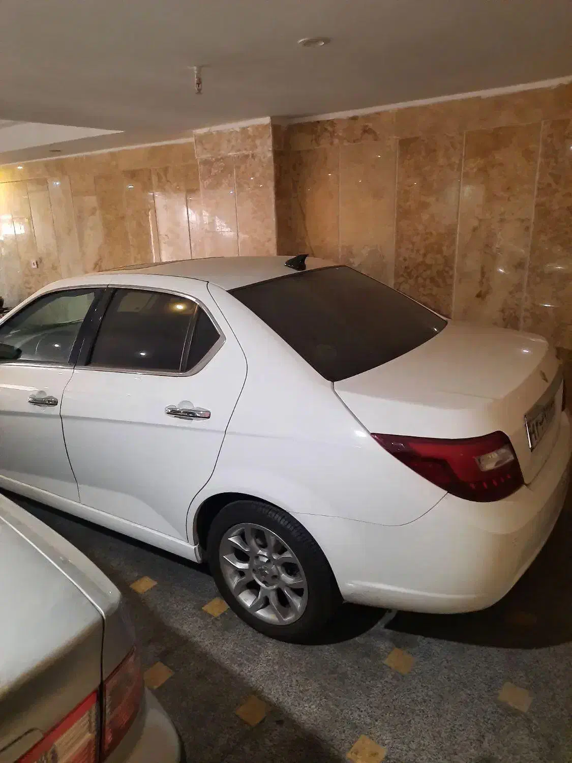 فروش دنا پلاس ۶ دنده توربو ۱۴۰۱ سان روف دار|خودرو سواری و وانت|تهران, صادقیه|دیوار