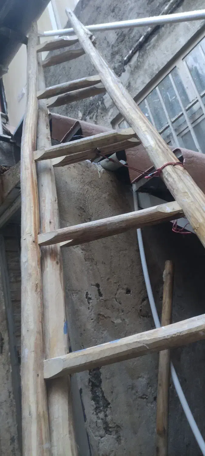 نردبان چوبی دوطرفه ۴متری مرغوب|ابزارآلات|مشهد, ایثارگران|دیوار