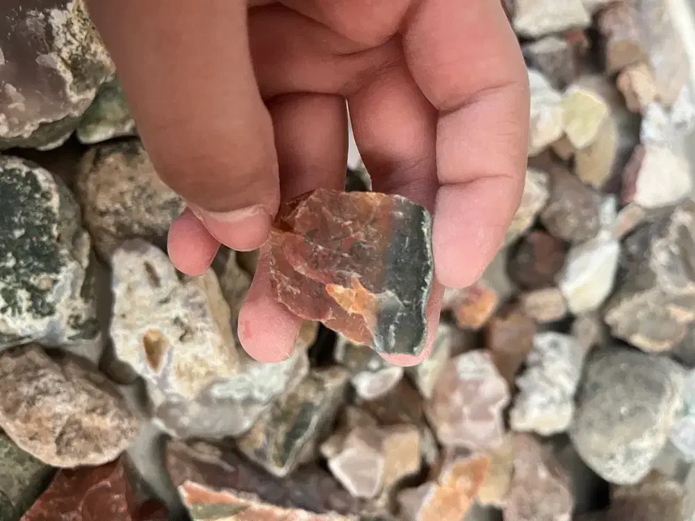 سنگ عقیق|کلکسیون و سرگرمی|تربت‌حیدریه, قائم|دیوار