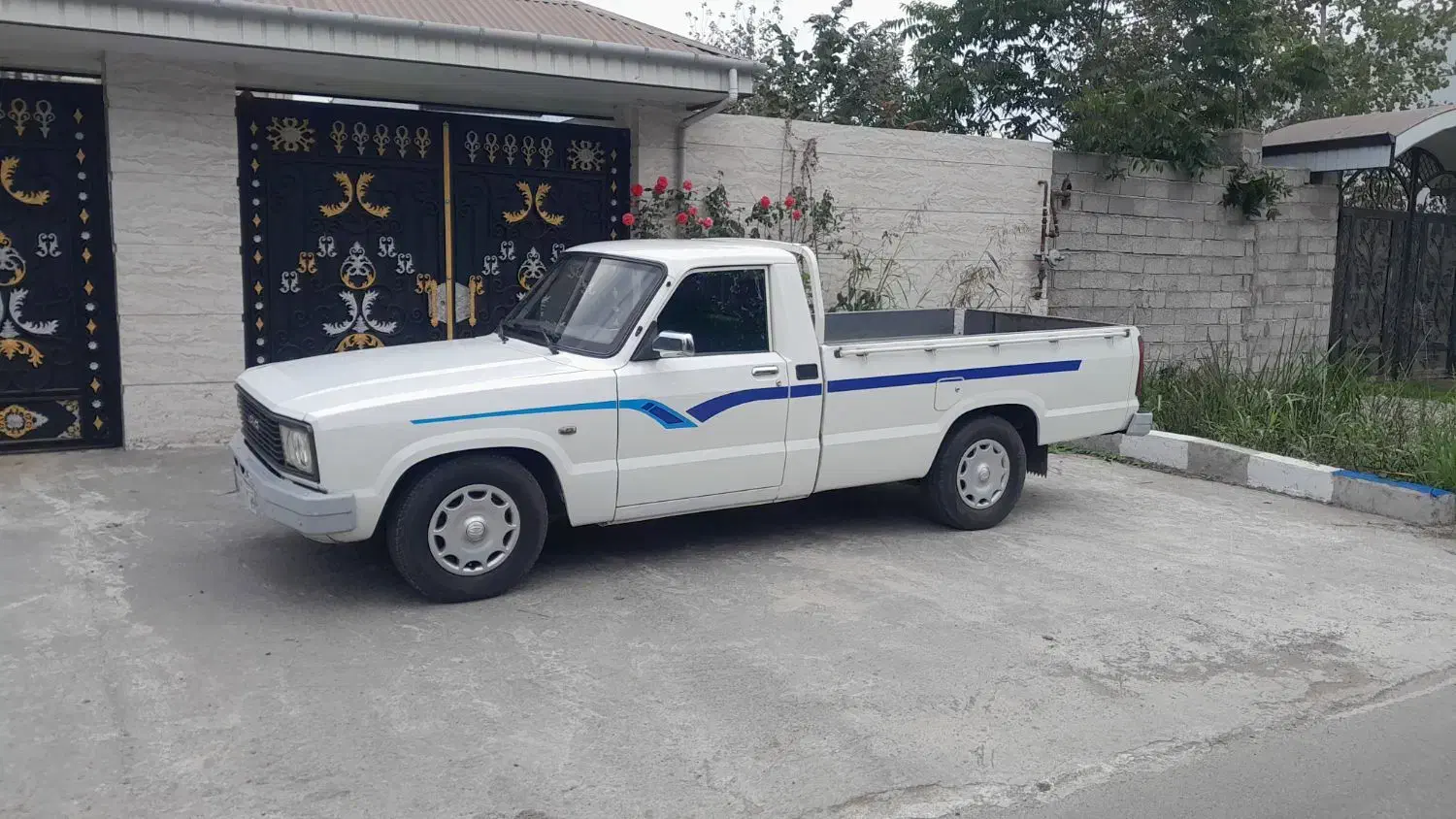 وانت مزدا ۲۰۰۰ ژاپن تکسوز مدل ۹۵ بی رنگ و بی ضربه|خودرو سواری و وانت|لنگرود, |دیوار