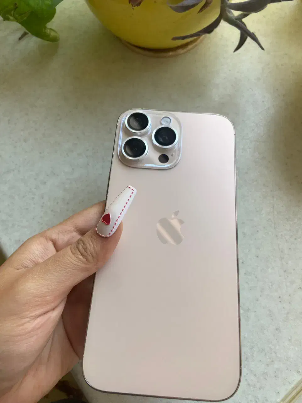 آیفون طرح 16 پرومکس طرح|موبایل|ری, دولتآباد|دیوار