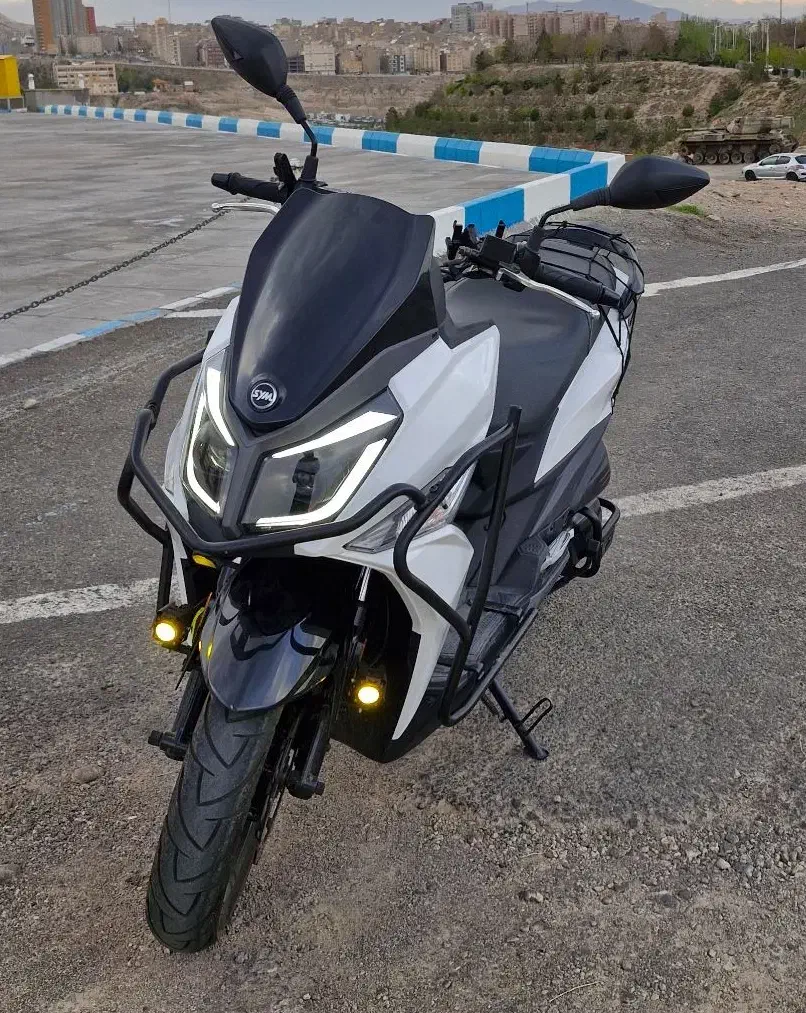 sym j200|موتورسیکلت|تبریز, |دیوار