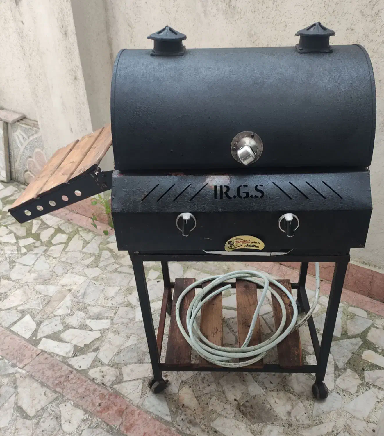 باربیکیو گازی و ذغالی با صندلی مخصوص|اجاق گاز و لوازم برقی پختوپز|رشت, چله خانه|دیوار