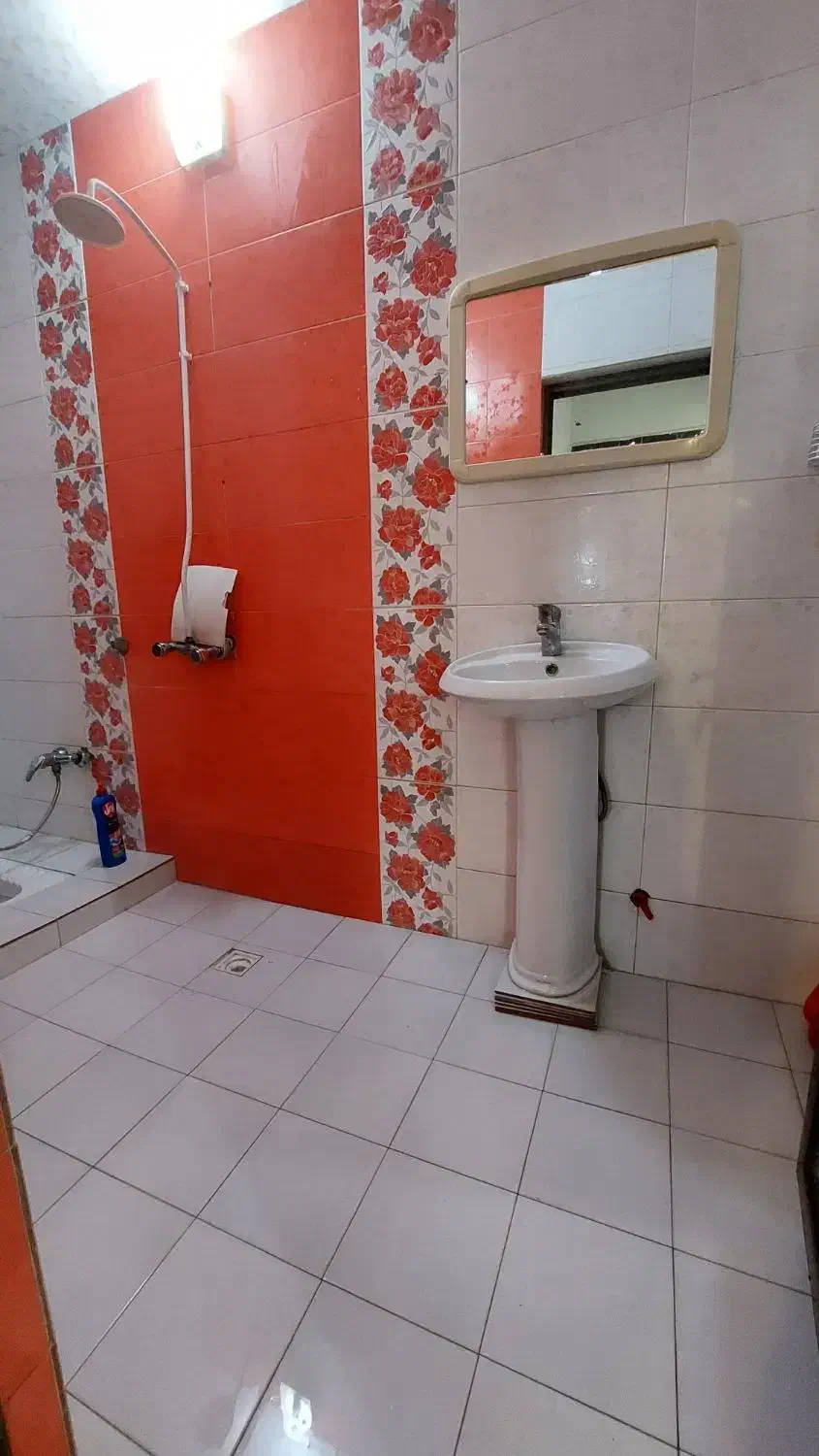 اجاره مسکونی ۷۵ متری همکف|اجارهٔ آپارتمان|آستارا, |دیوار