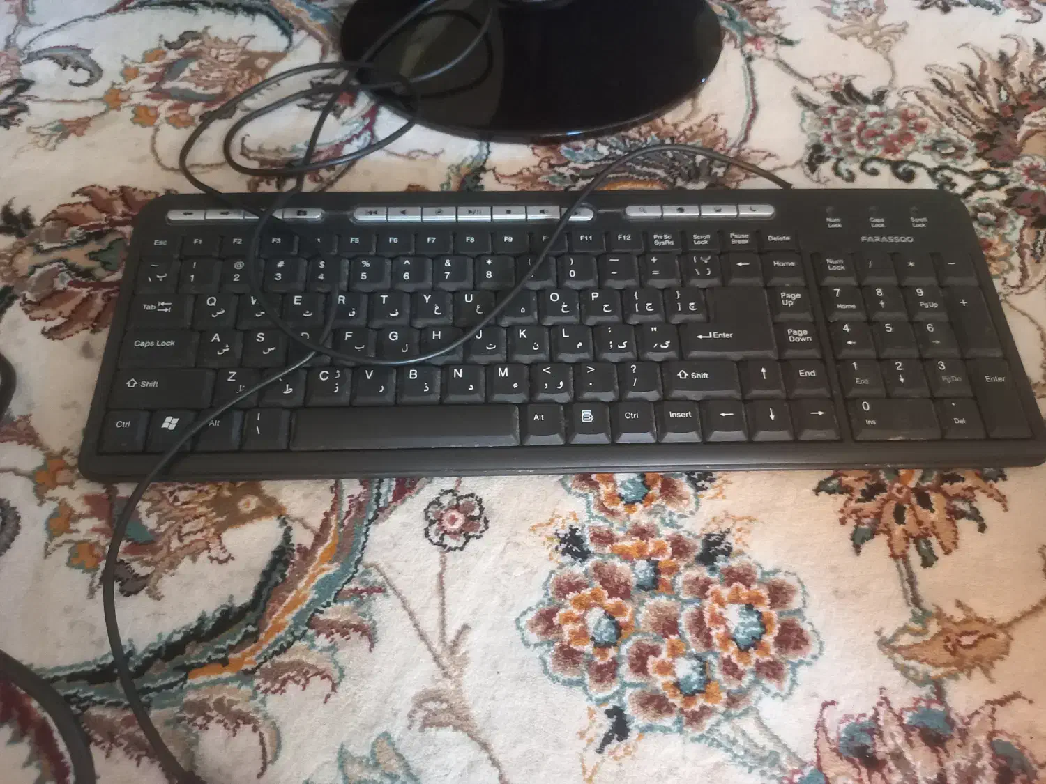 مانیتور و کیبورد|قطعات و لوازم جانبی رایانه|اصفهان, فرح آباد|دیوار