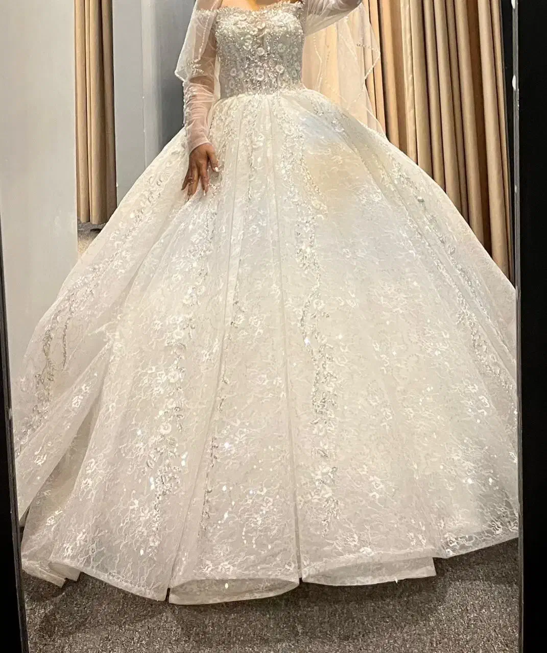 لباس عروس|لباس|ساوه, |دیوار