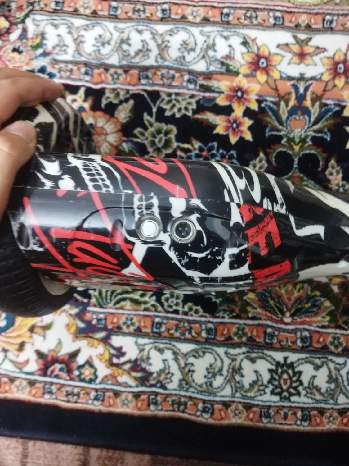 اسکوتر برقی|دوچرخه، اسکیت، اسکوتر|پرند, فاز ۶|دیوار