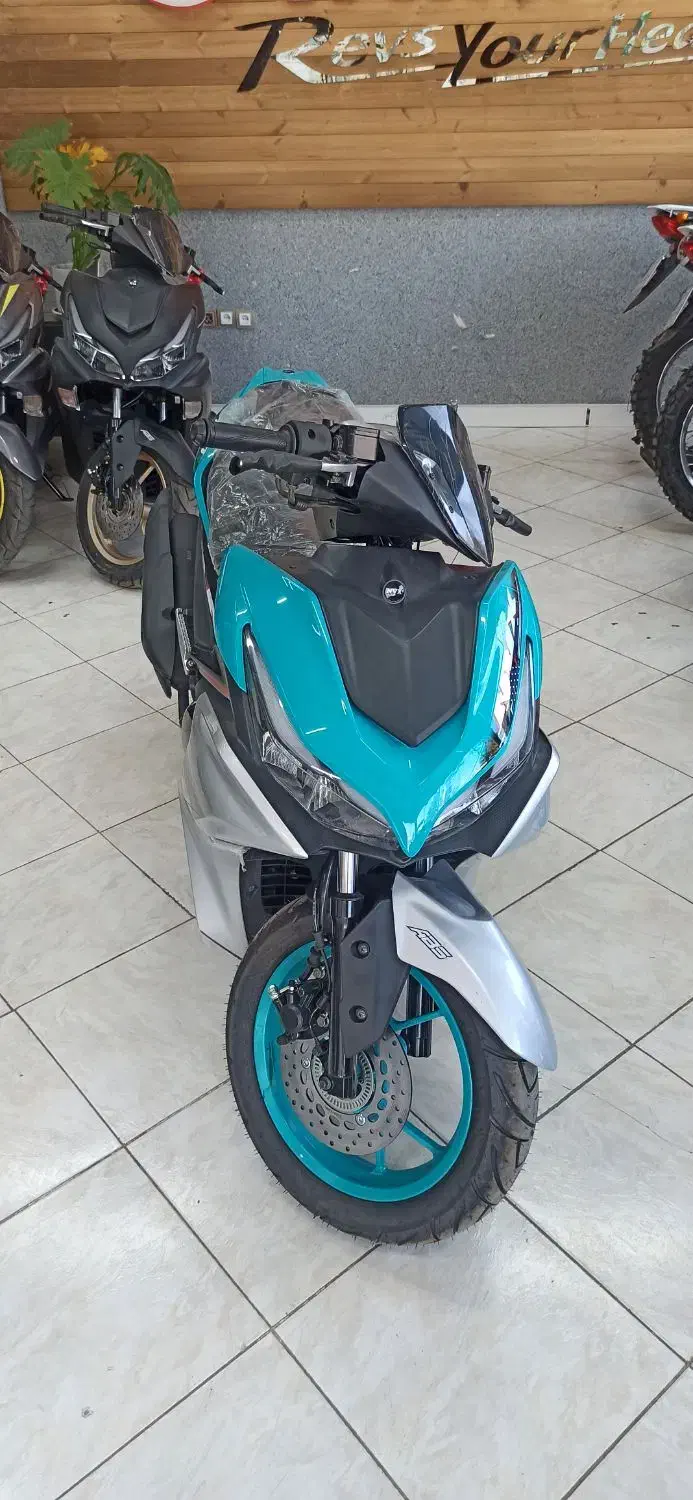 آیروکس nvx ۱۸۰ شرایطی|موتورسیکلت|اسلامشهر, شهرک واوان|دیوار