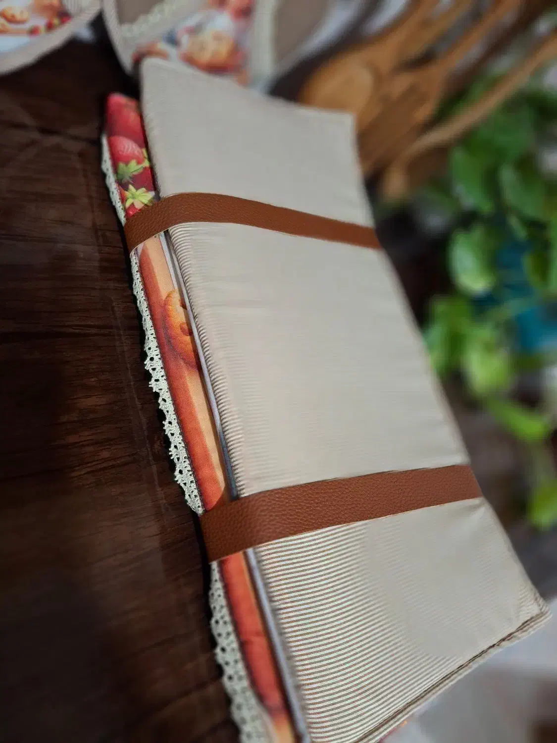 سرویس آشپزخانه دختر شیرینیپز|سفره، حوله، دستمال آشپزخانه|تهران, هاشمی|دیوار