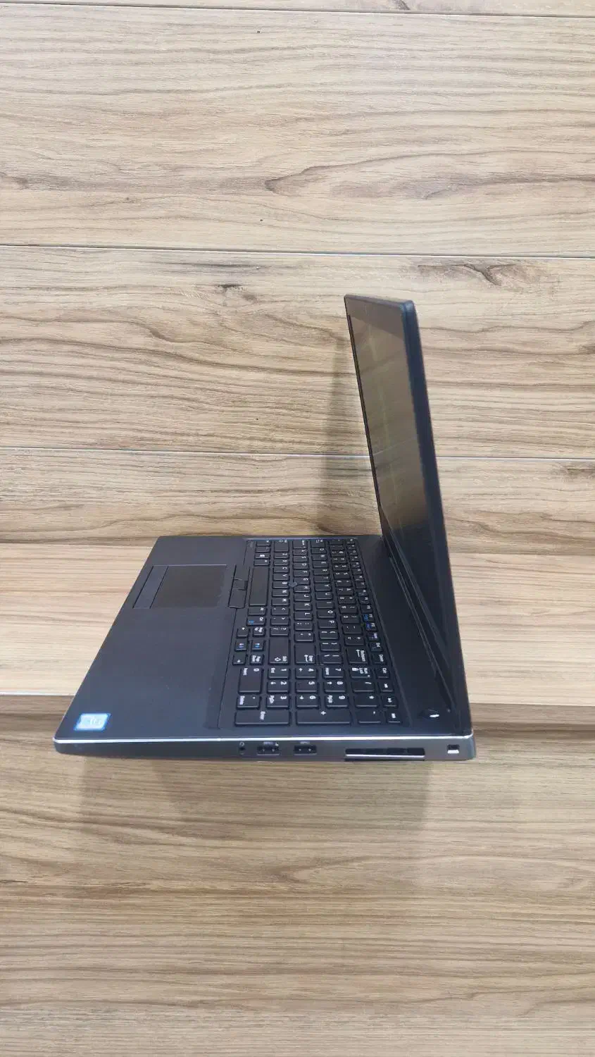 Dell precision 7530 i7 گرافیک P2000|رایانه همراه|قم, صفائیه|دیوار