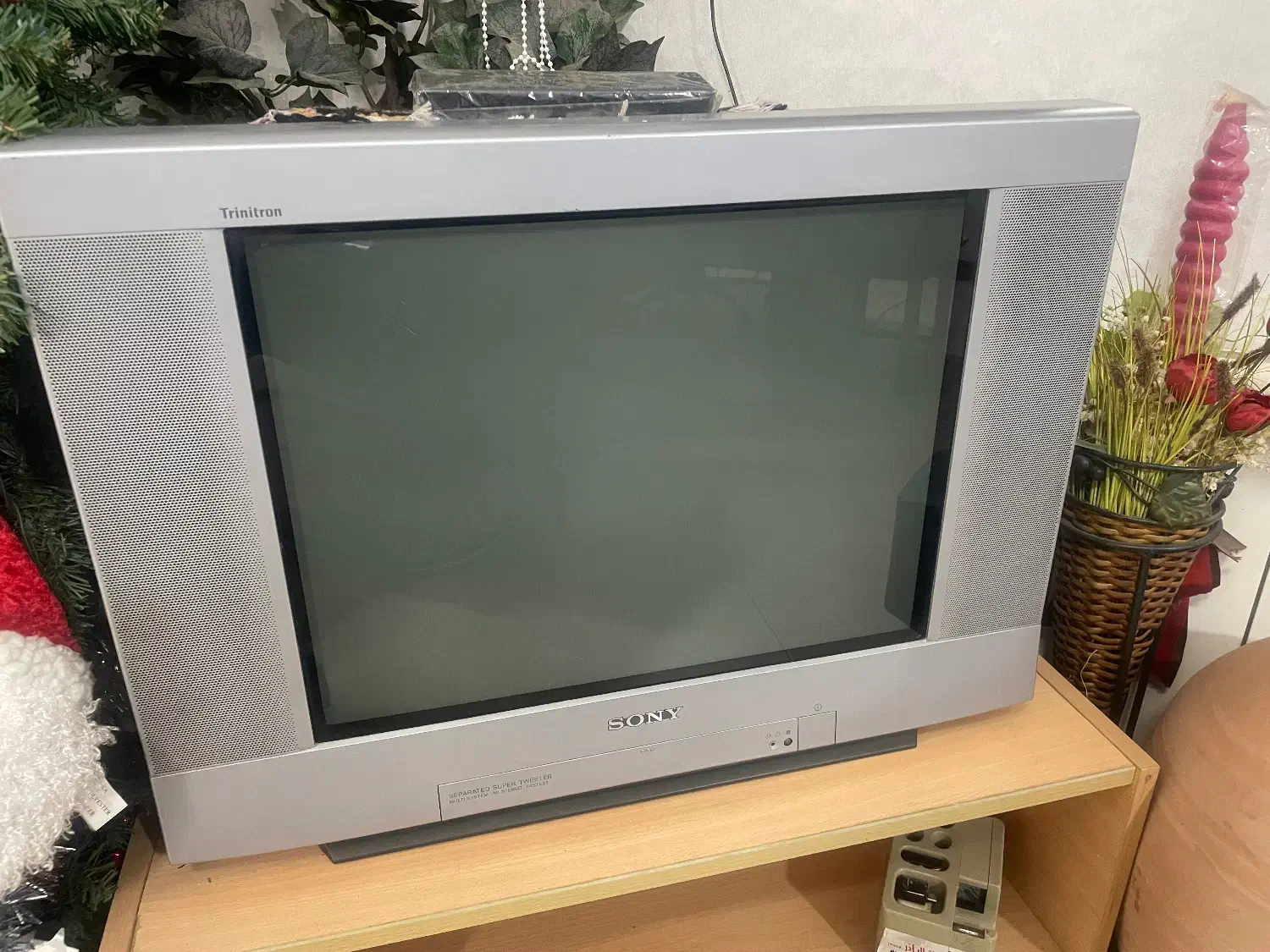 تلویزیون برند سونی|تلویزیون و پروژکتور|رشت, رشتیان|دیوار