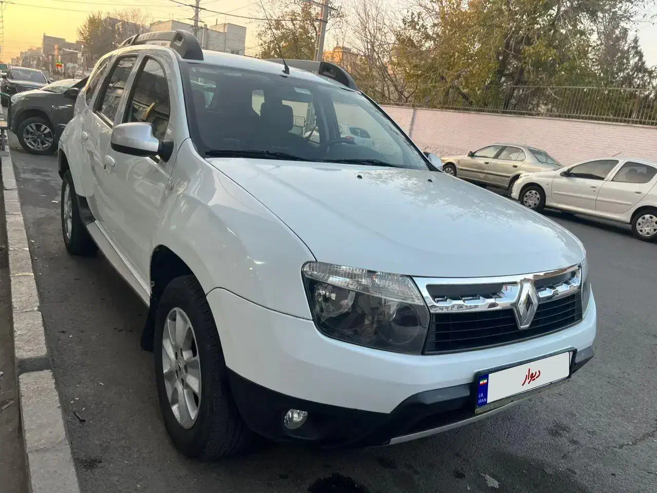 رنو داستر مدل ۲۰۱۵|خودرو سواری و وانت|قزوین, |دیوار