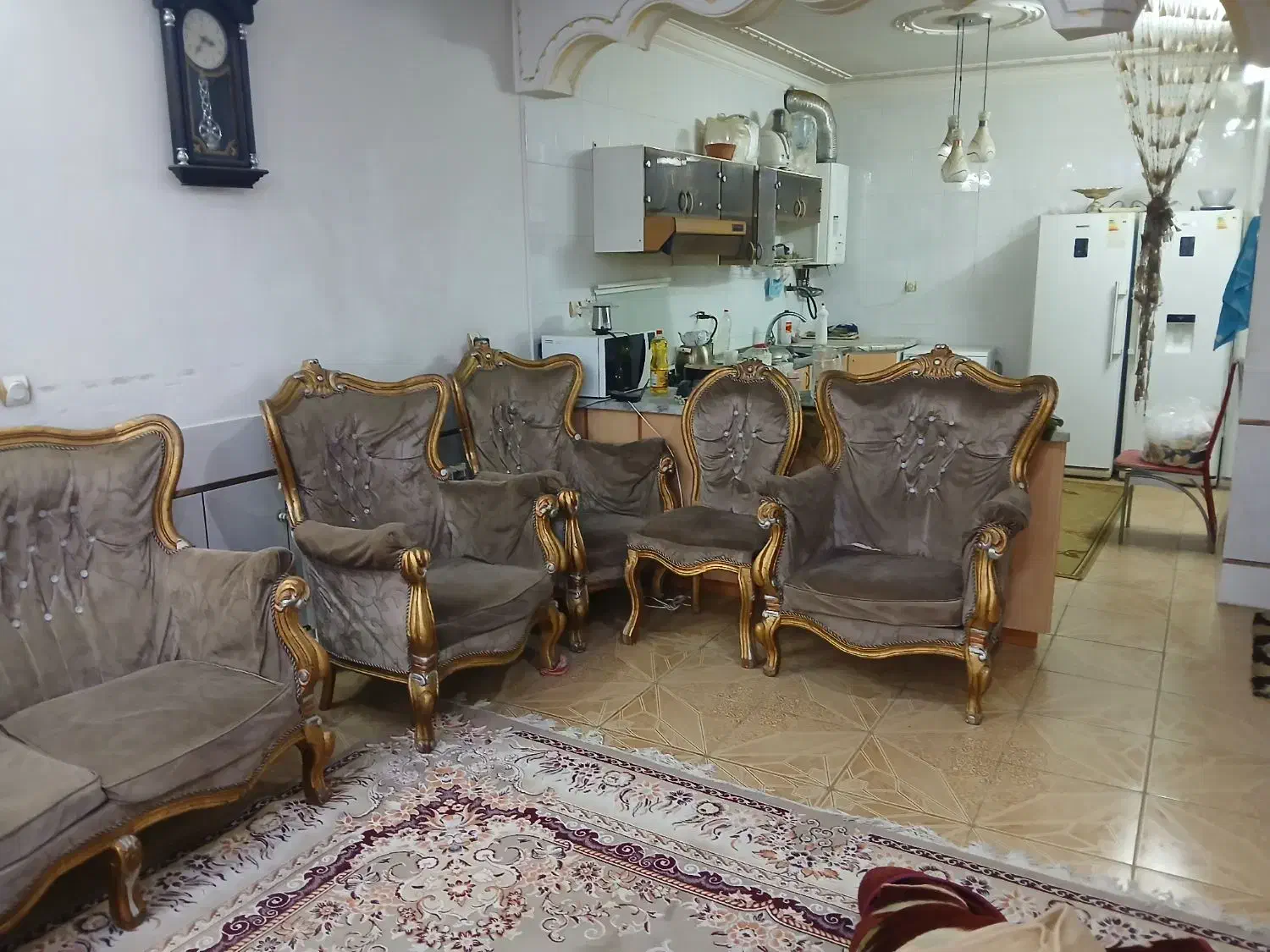 مبل دست دوم|مبلمان خانگی و میز عسلی|اصفهان, طاحونه|دیوار