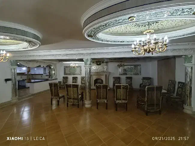 ویلایی ۳ خواب مستقل۲۰۰ متری.سفیر جنوبی سالن۹۰ متری|اجارهٔ خانه و ویلا|شیراز, فرگاز|دیوار