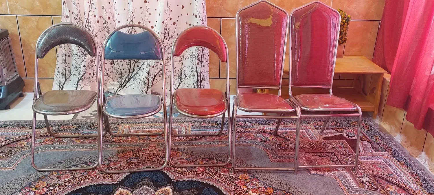 ۶عدد صندلی فلزی استیل تاشو محکم تمیزسالم روکش نونو|صندلی و نیمکت|اصفهان, شهرک کوثر|دیوار