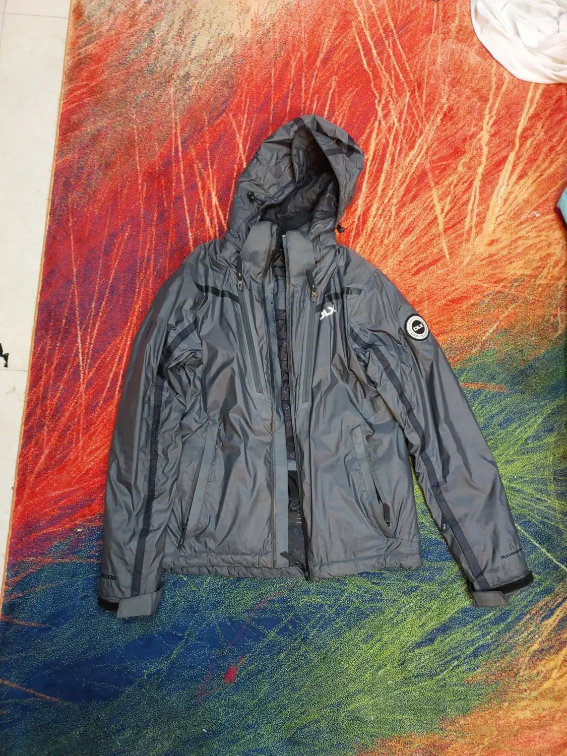 کاپشن سایز های مختلف|لباس|نور, |دیوار