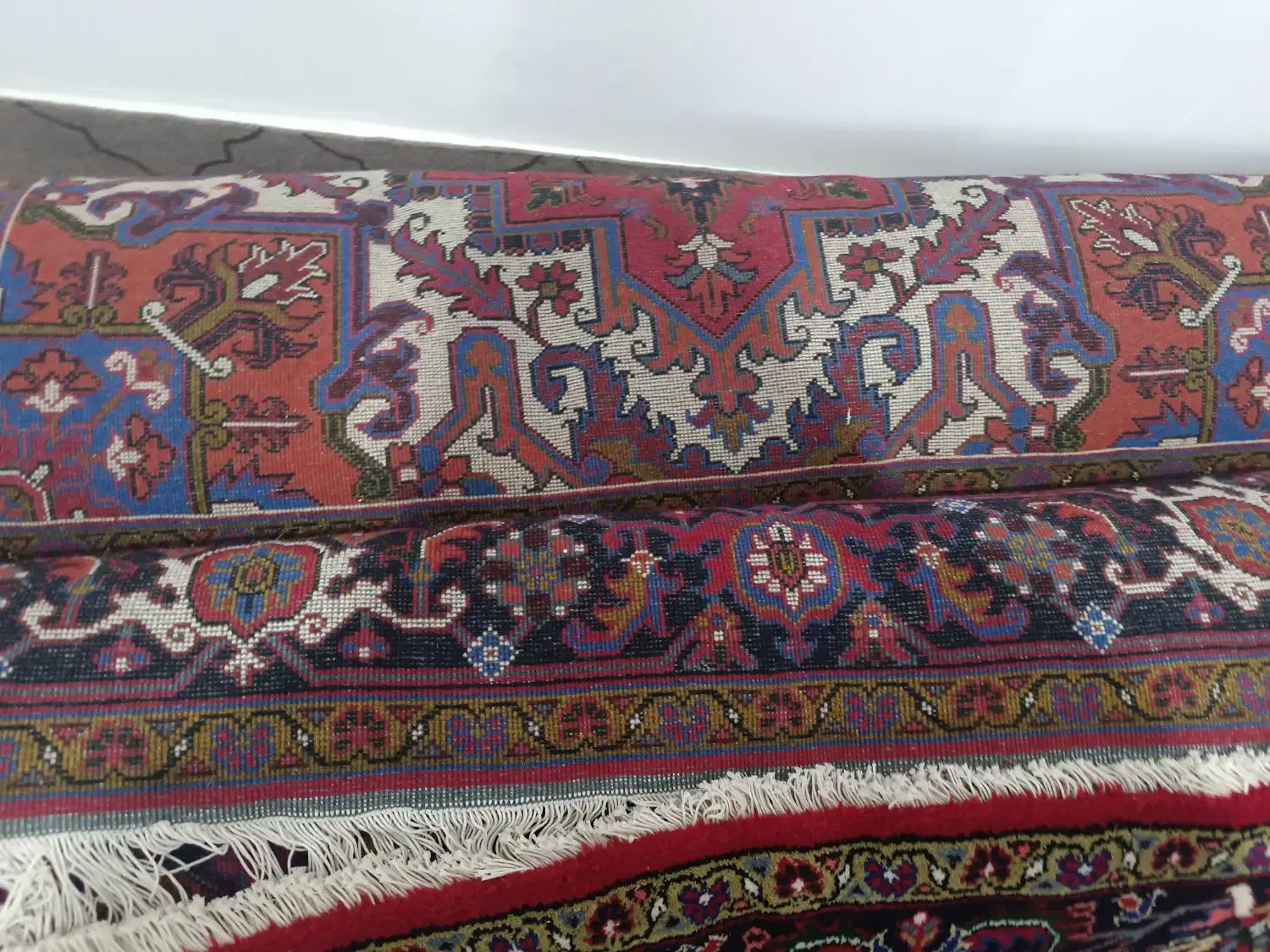 سلام فروش.|فرش|هشترود, |دیوار