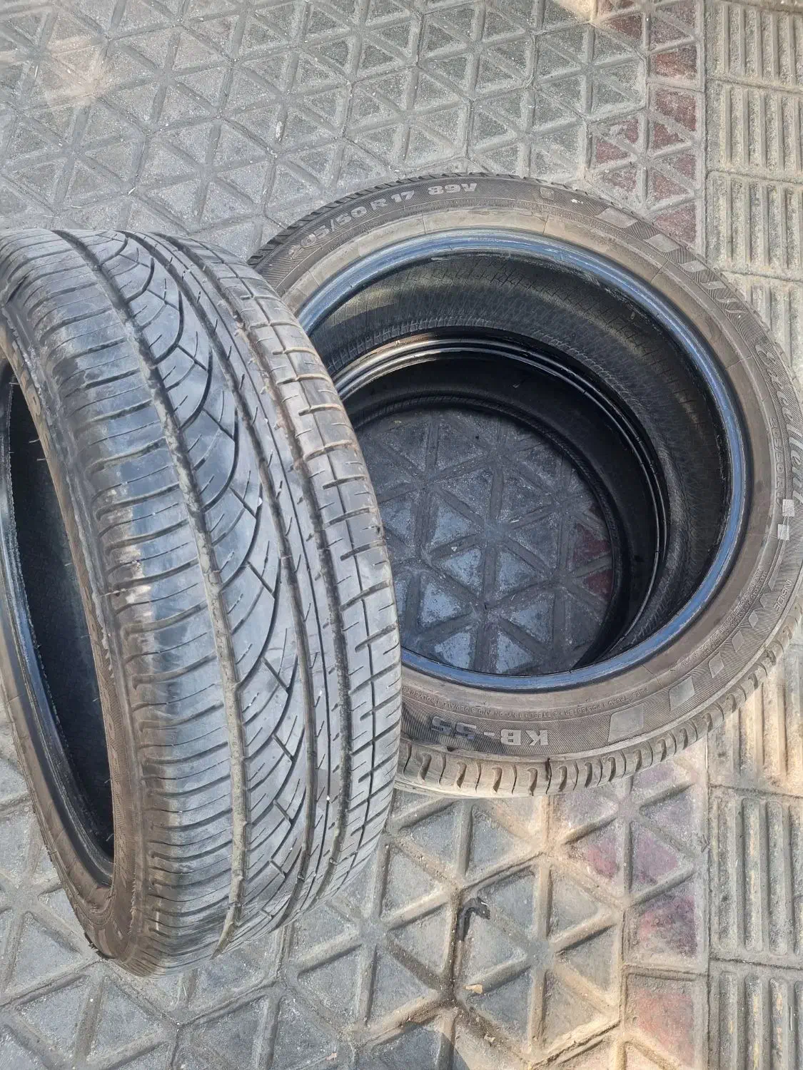 یک جفت لاستیک ۲۰۵/۵۰/۱۷|قطعات یدکی و لوازم جانبی|لنجان, |دیوار