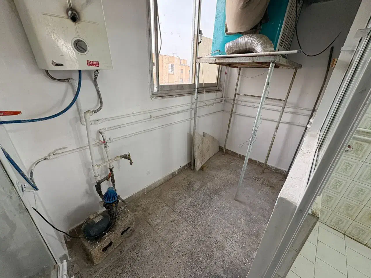 فروش اپارتمان شرایطی گلدیس یک خوابه|فروش آپارتمان|شاهینشهر, شهرک گلدیس|دیوار