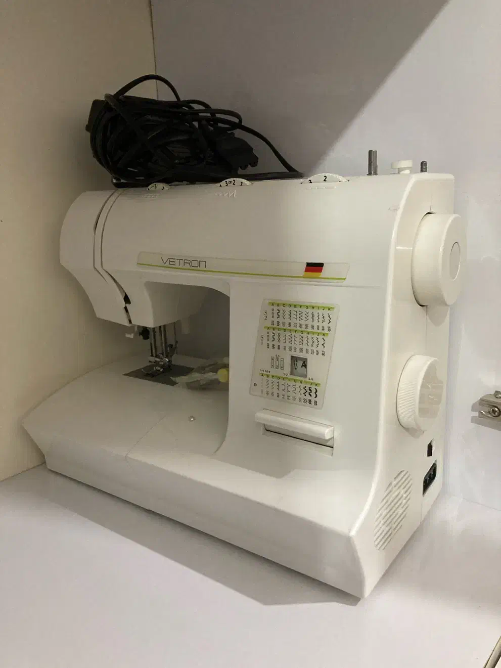 چرخ وترون|چرخ خیاطی و ریسندگی|ایذه, |دیوار