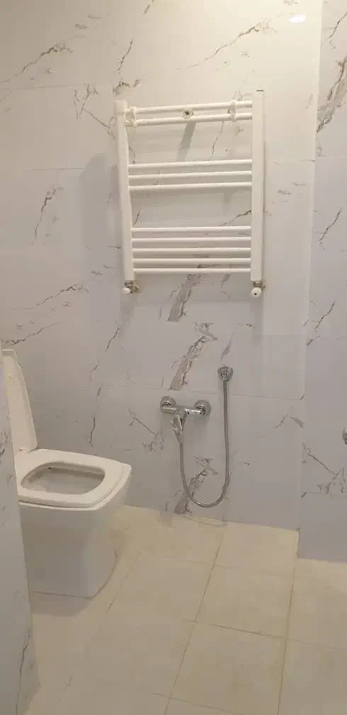 ۱۴۵ متر ۳ خواب نوساز تکواحدی/ ۲ نبش میدان ۳۱