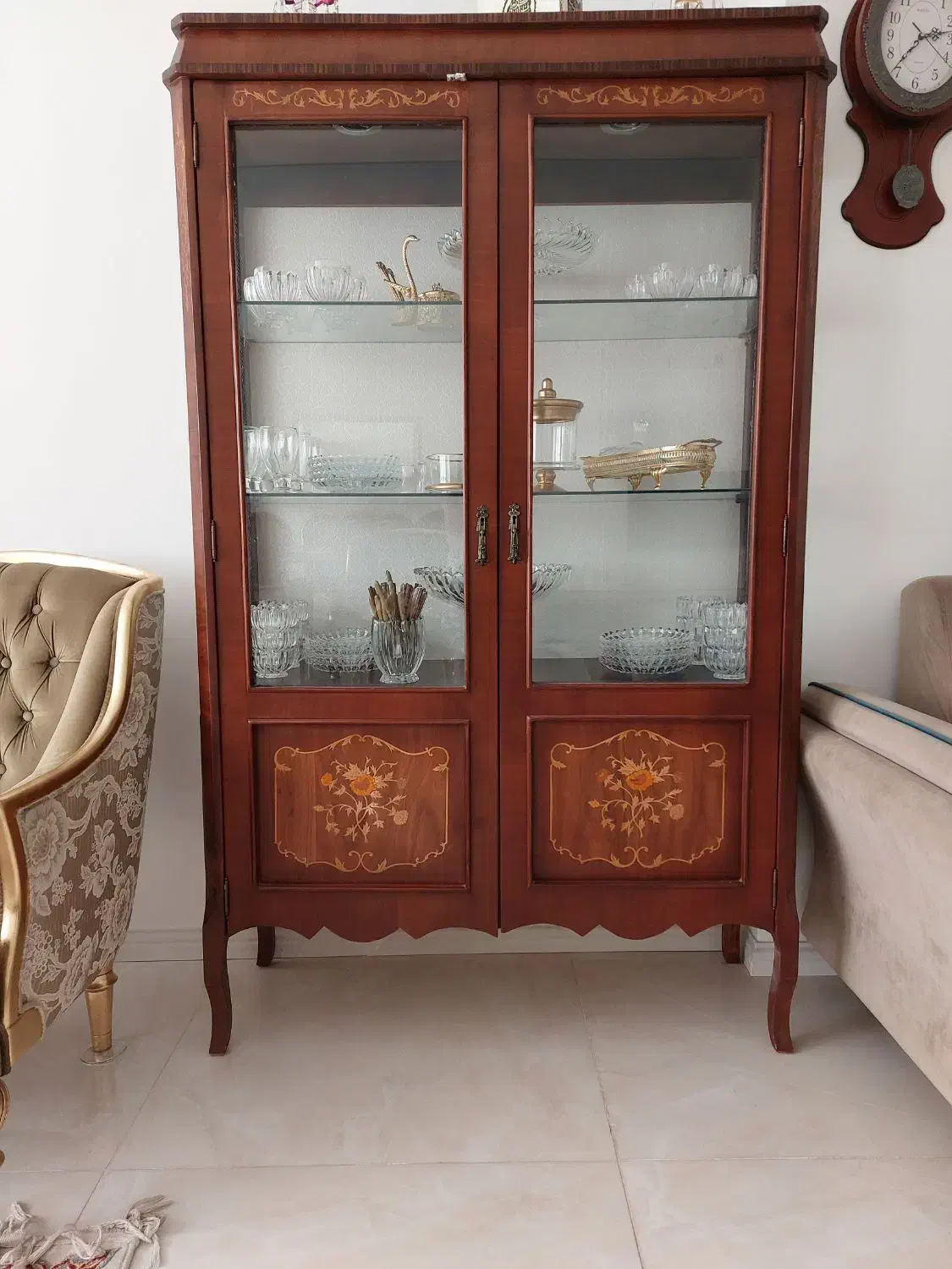 بوفه و ویترین معرق کاری|بوفه، ویترین، کنسول|شیراز, شهرک بهشتی|دیوار