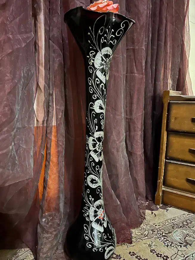 گلدون|کلکسیون اشیاء عتیقه|اهواز, ۳۰ متری|دیوار